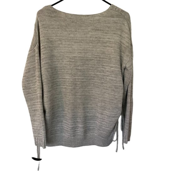 Women's Gray Sweater Size Medium Freshman - Picture 2 of 5